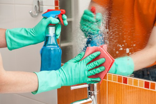 Local domestic cleaning service in Kennington for homes and flats